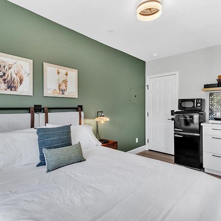 Single Bedroom - Queen Size. Heart Of Downtown Виста Экстерьер фото