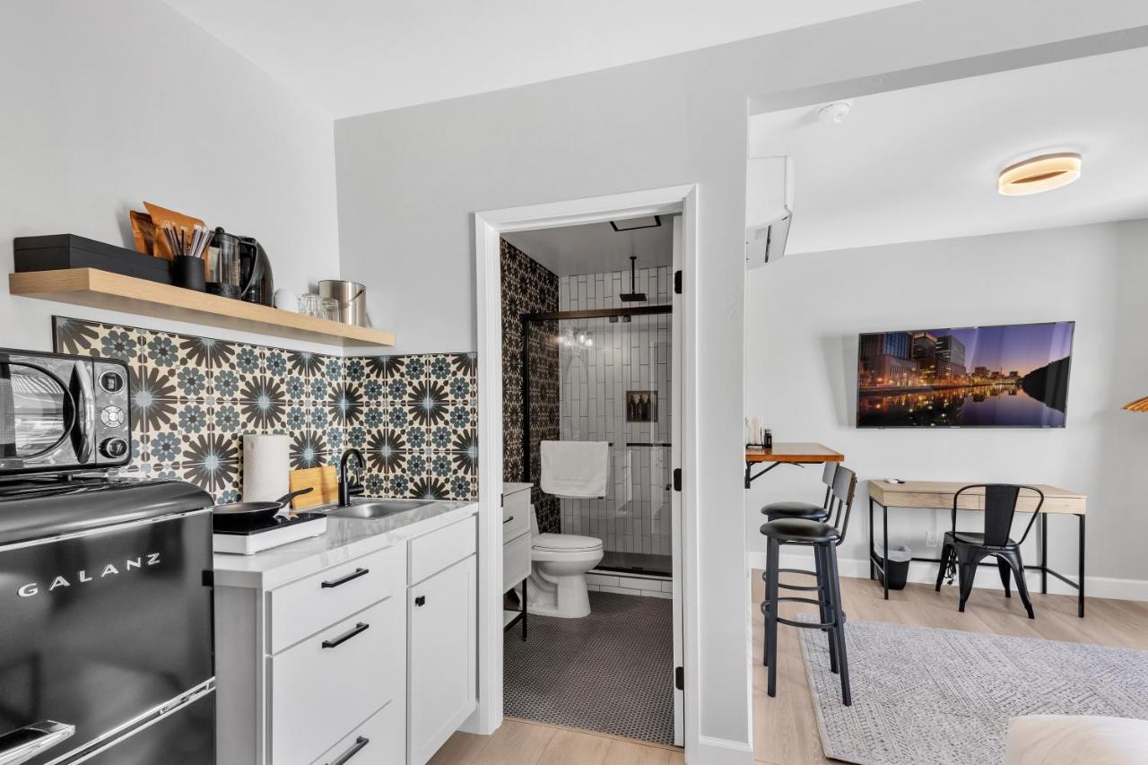 Single Bedroom - Queen Size. Heart Of Downtown Виста Экстерьер фото